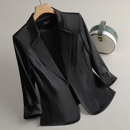 Vivienne | Chic Satin Blazer