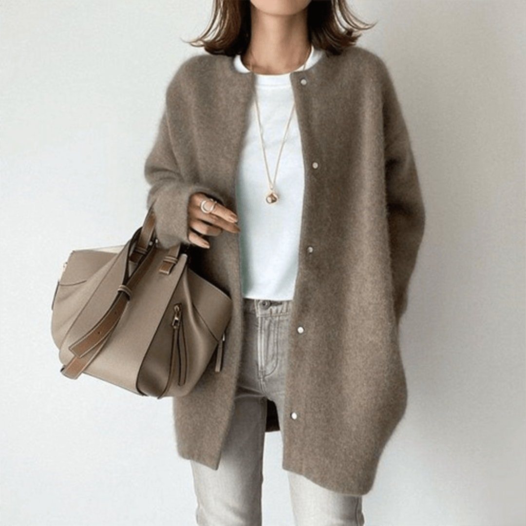 Greta | Classic Knit Cardigan