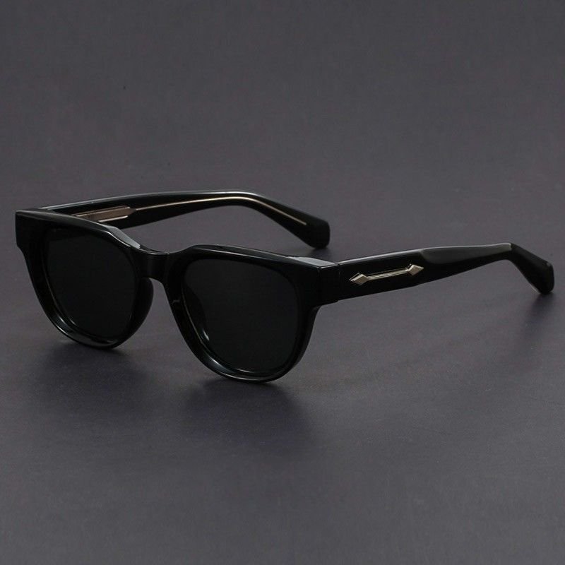 Isaac | Classic Retro Sunglasses