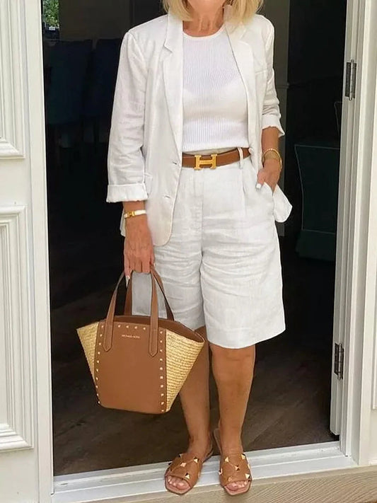 Ava | Lightweight Elegant Women's Set with Blazer and Bermuda Shorts