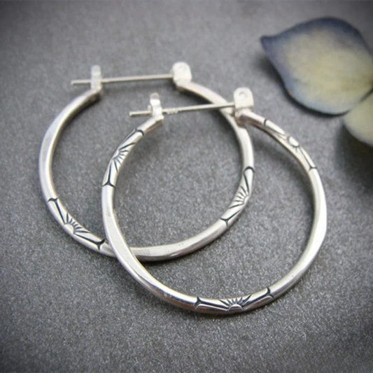Ava | Timeless Elegant Silver Hoop Earrings