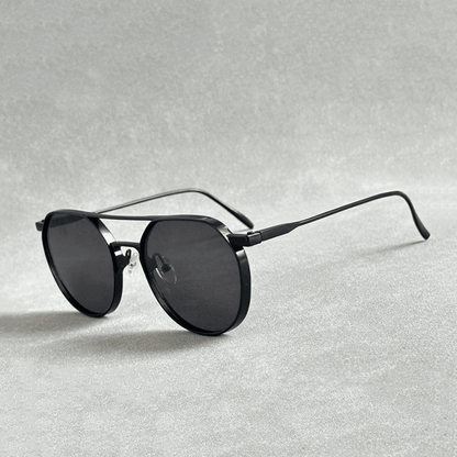 Vivienne | Chic Round Retro Shades