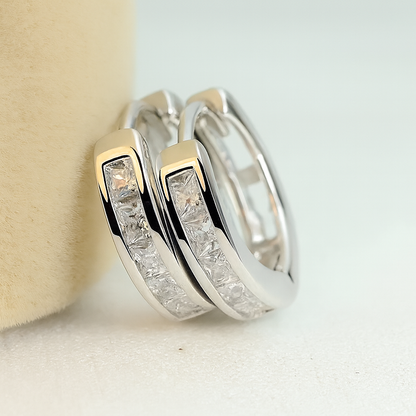 Livia | Elegant Silver Earrings