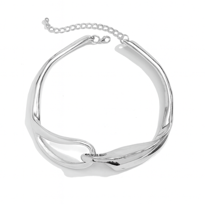 Ximena | Elegant Twist Necklace