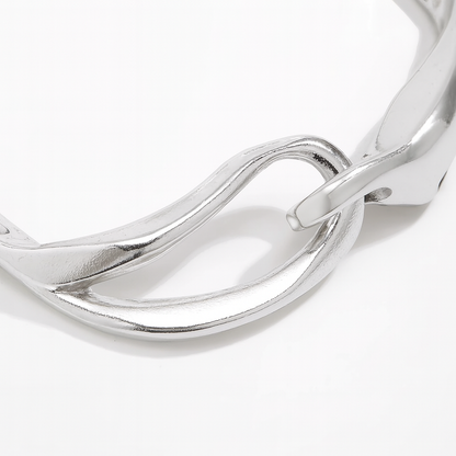 Ximena | Elegant Twist Necklace