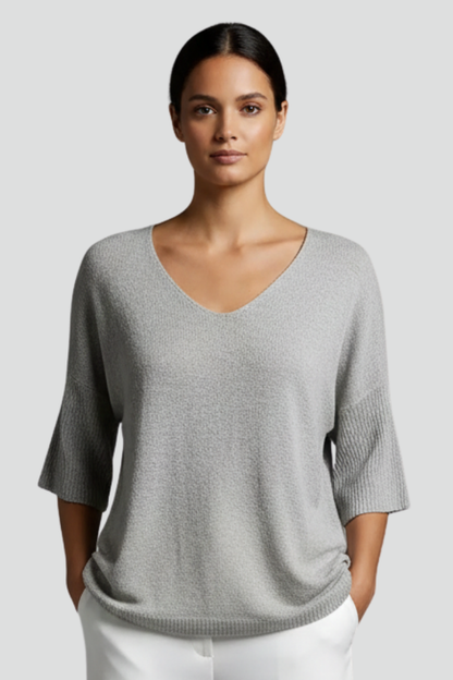 Lila | V-Neck Relaxed Top with Short Sleeves