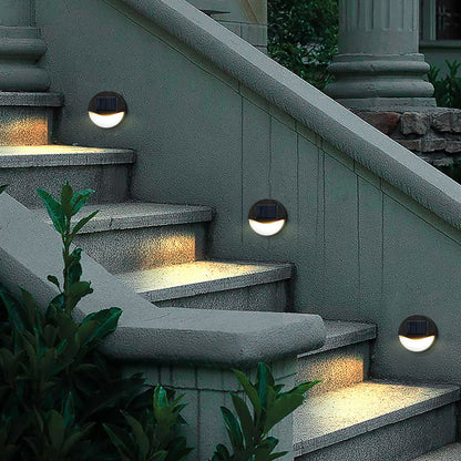 EcoLumen | Stylish Energy-Efficient Solar Outdoor Landscape Lights