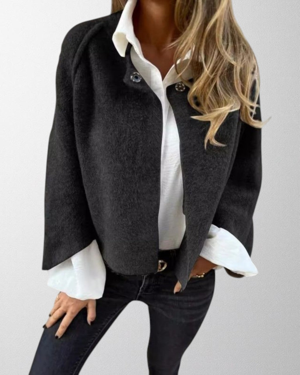 Ella | Cozy Stylish Short Jacket with Flared Sleeves