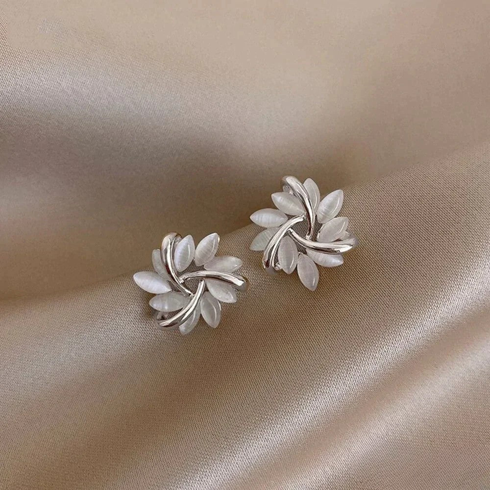 Elegant Gold Earrings for Women with Opal Flower Motifs