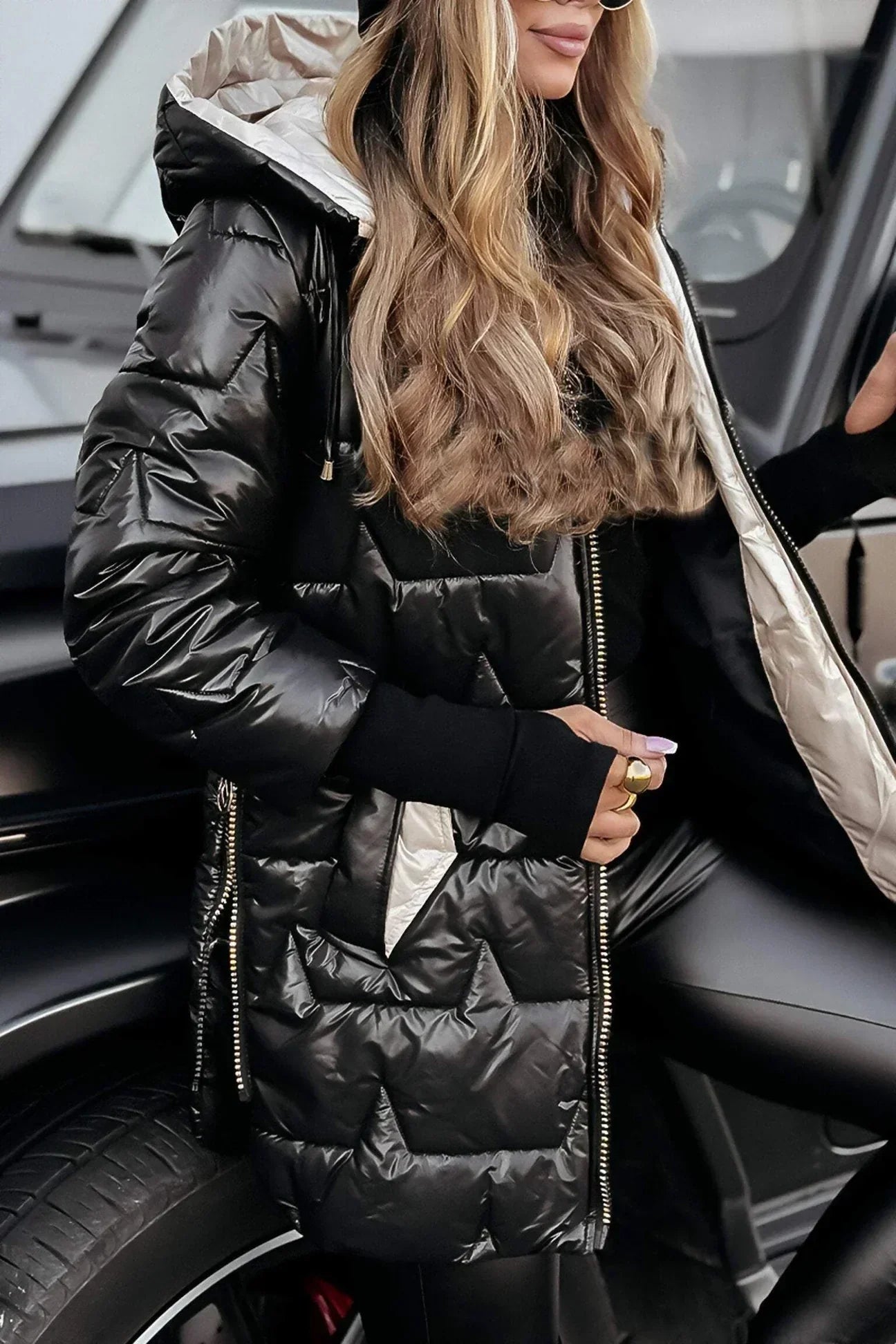 Ella | Stylish Long Puffer Jacket with Spacious Hood