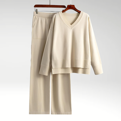 Emily | Cozy Relaxed V Neck Lounge Set