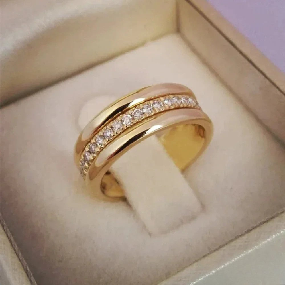 Emily | Elegant Double Ring with Zirconia Trim