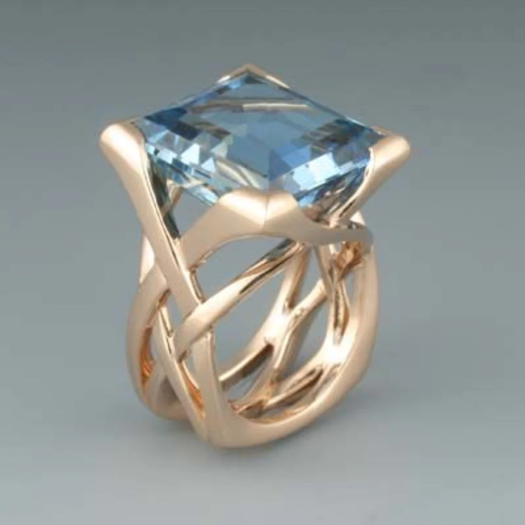 Emily | Elegant Timeless Ring