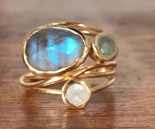 Emma | Elegant Vintage Inlaid Blue Moonstone Ring