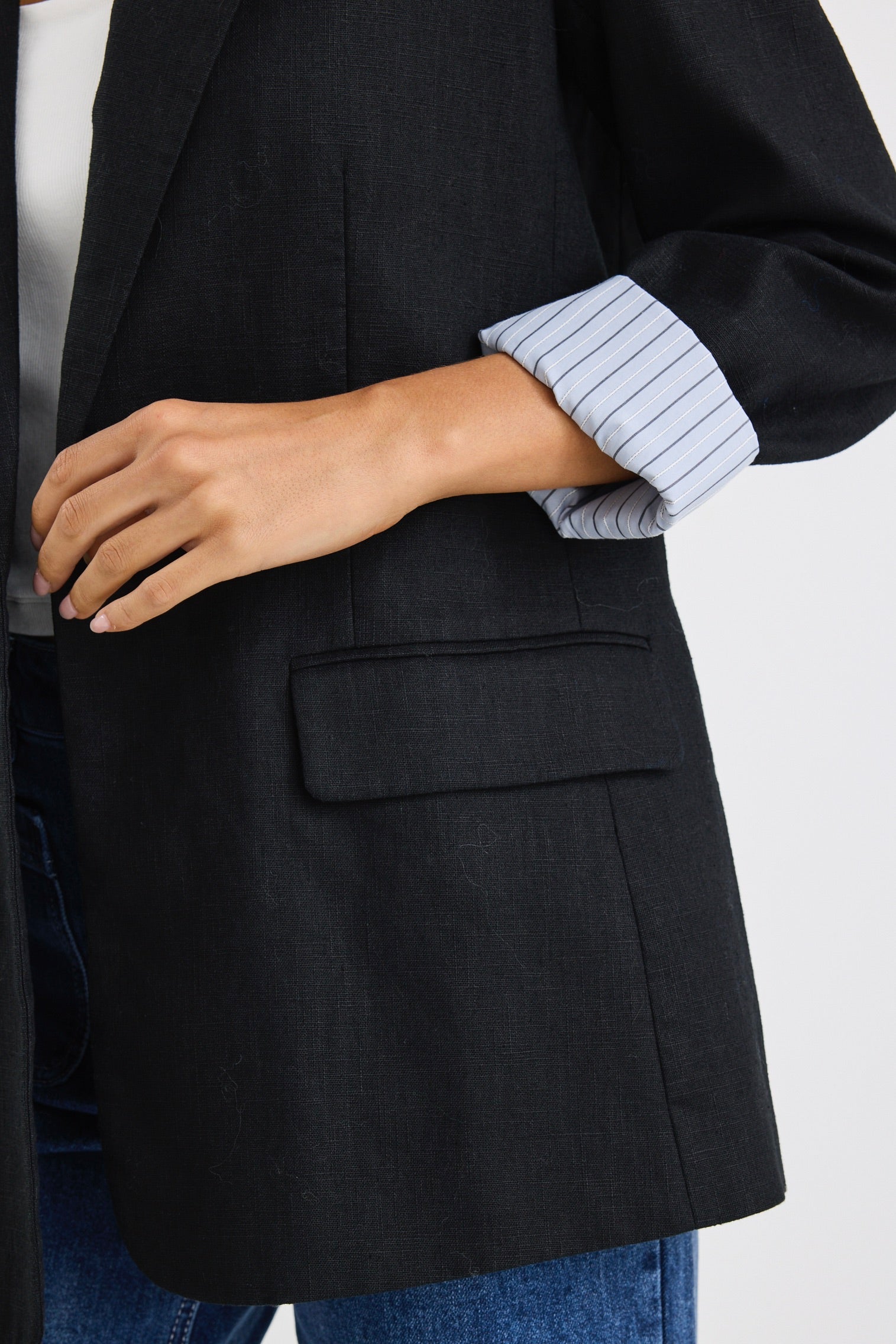 Emma | Stylish Versatile Black Blazer