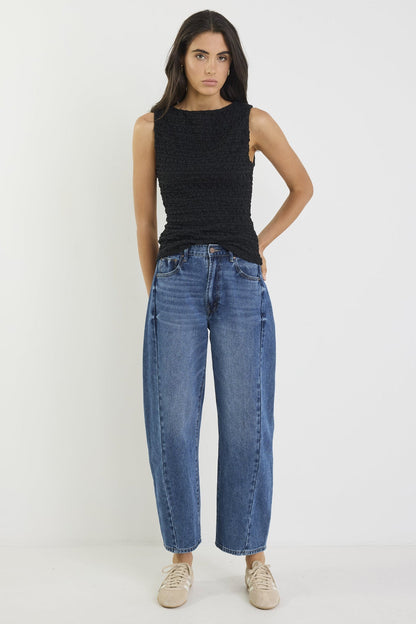 Ethan | Chic Mid Rise Barrel Jeans