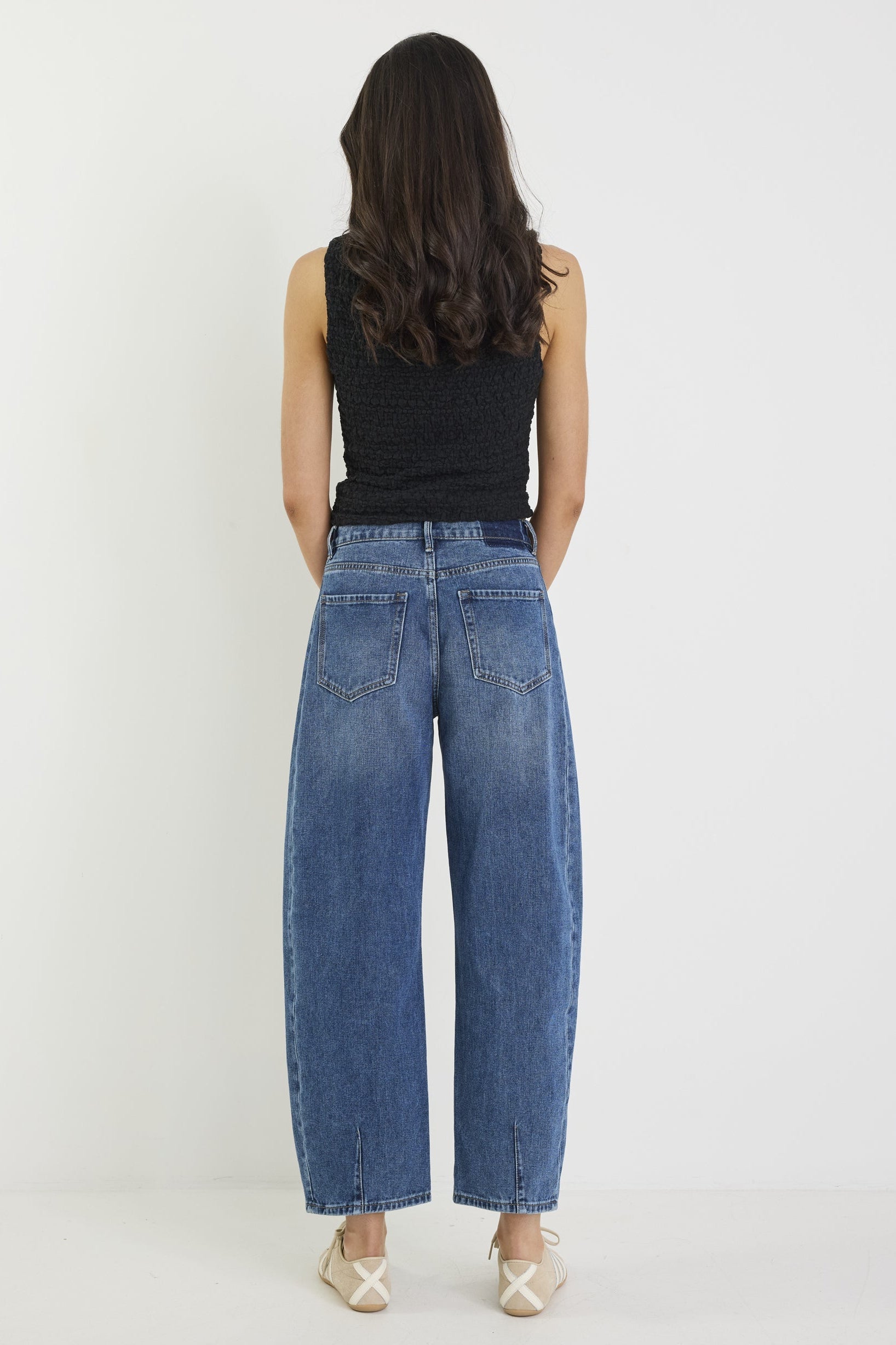 Ethan | Chic Mid Rise Barrel Jeans