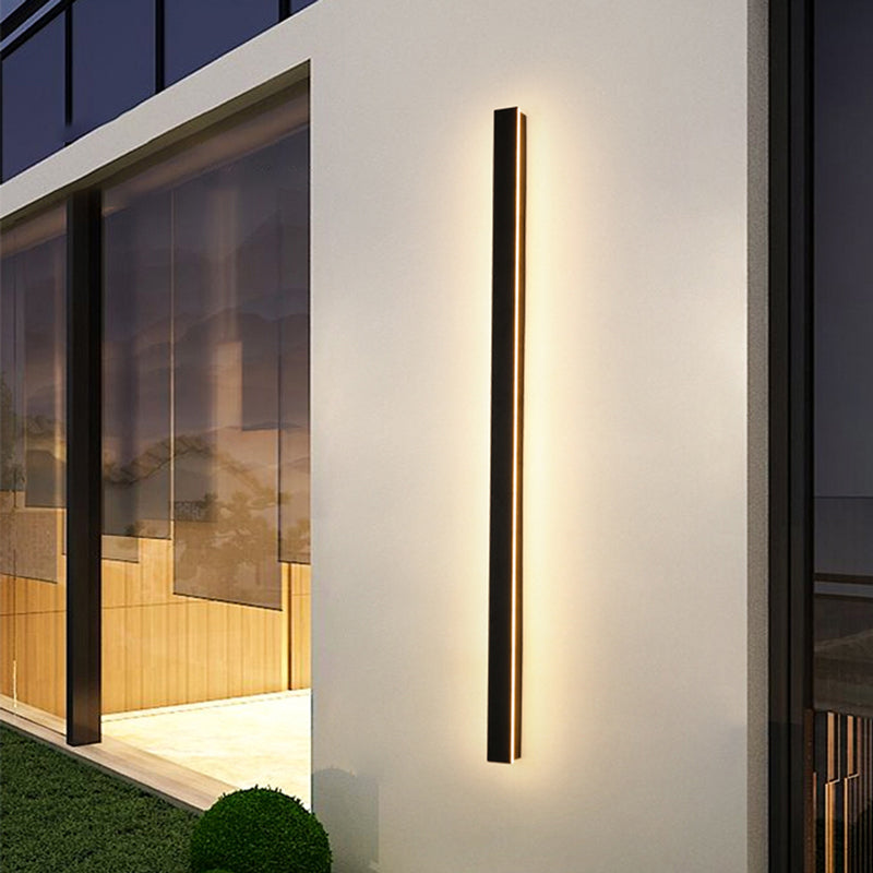 Luminara | Sleek Modern Black Metal Outdoor Wall Light Fixture