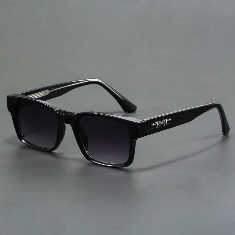 Freya | Retro-Inspired Fashion Shades