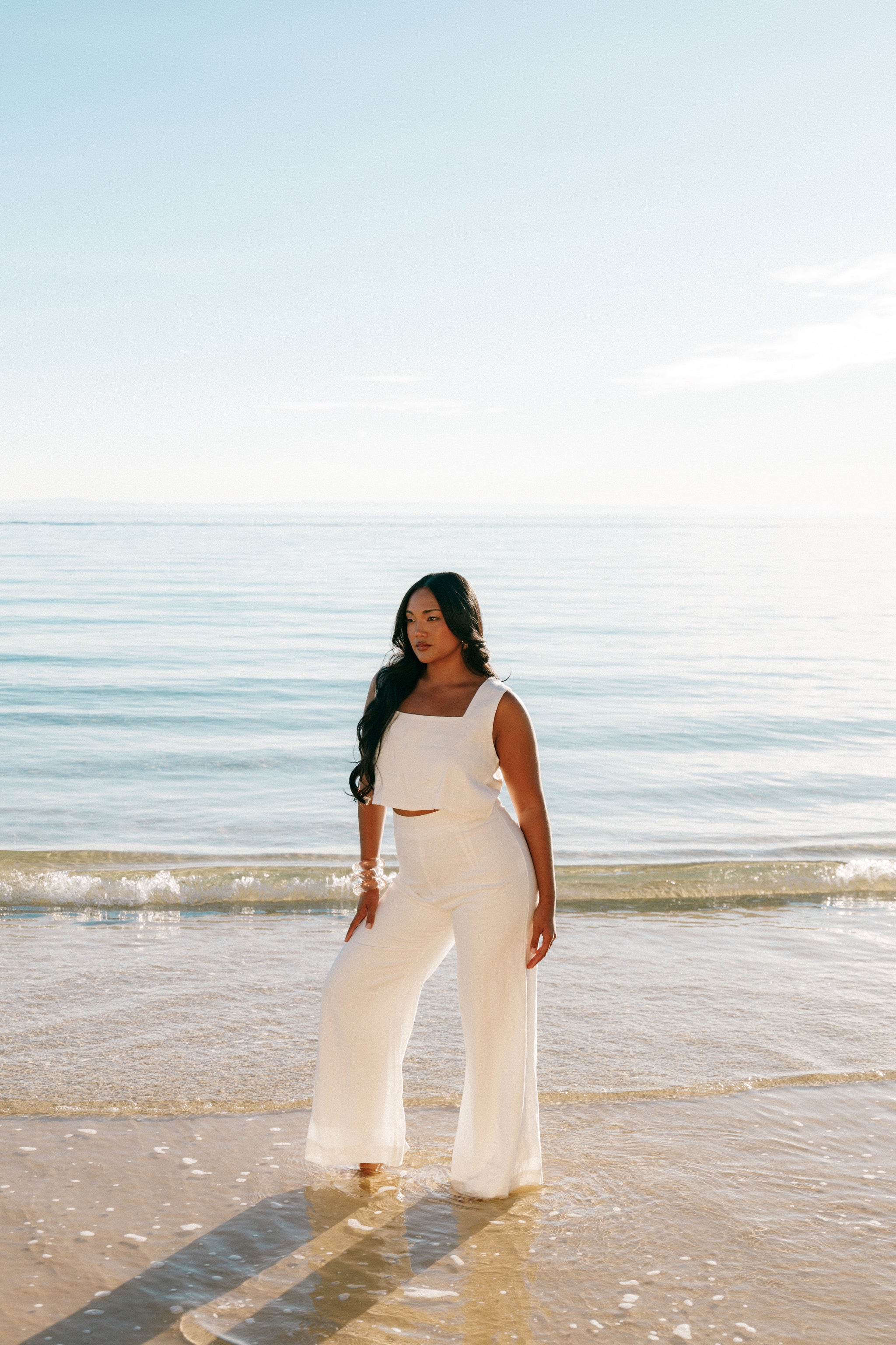 Mia | Chic Linen Cropped Top