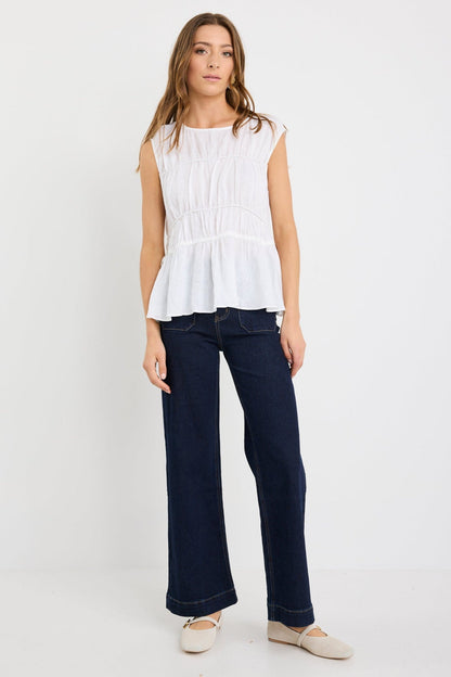 Mia | Chic Relaxed Sleeveless Linen Top