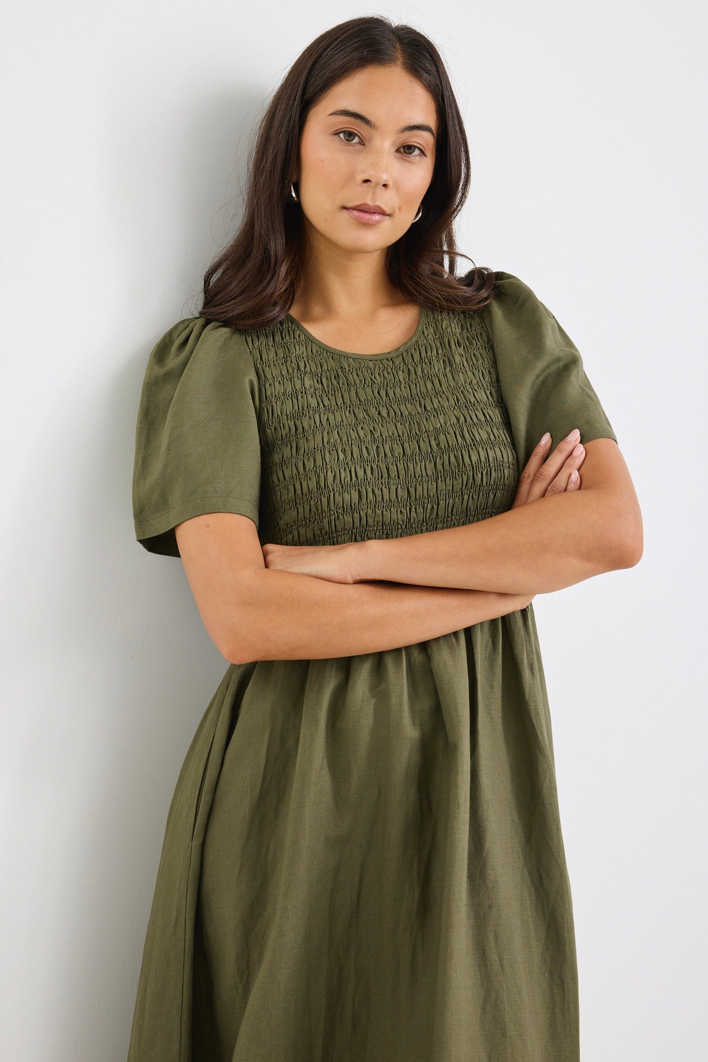 Mia | Elegant Khaki Midi Dress