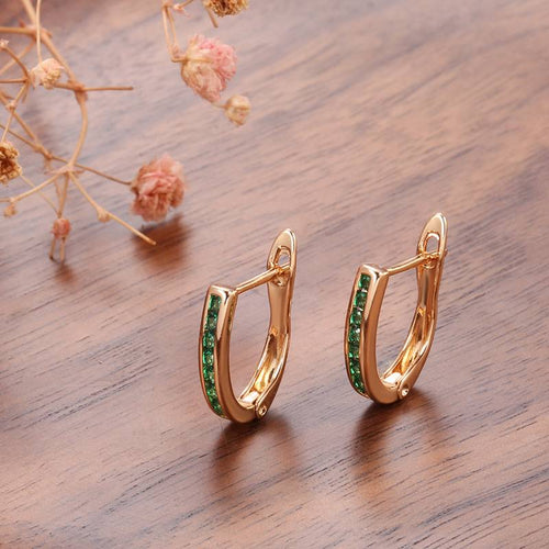 Mia | Elegant Radiant Green Earrings
