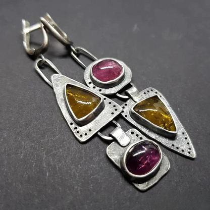 Mia | Elegant Retro Triangular Geometric Earrings