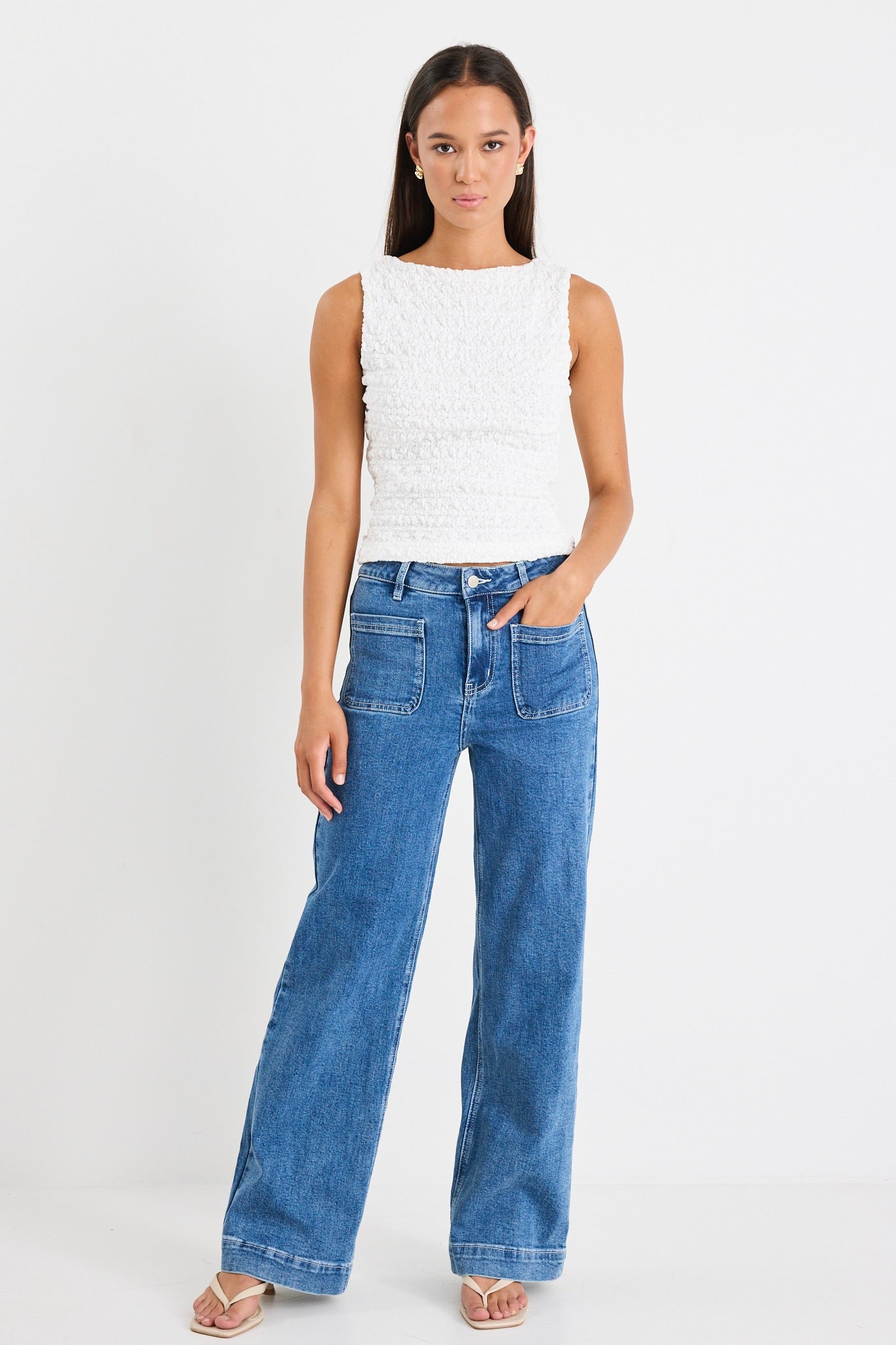 Mia | Elegant Sculpted Sleeveless Women's Top