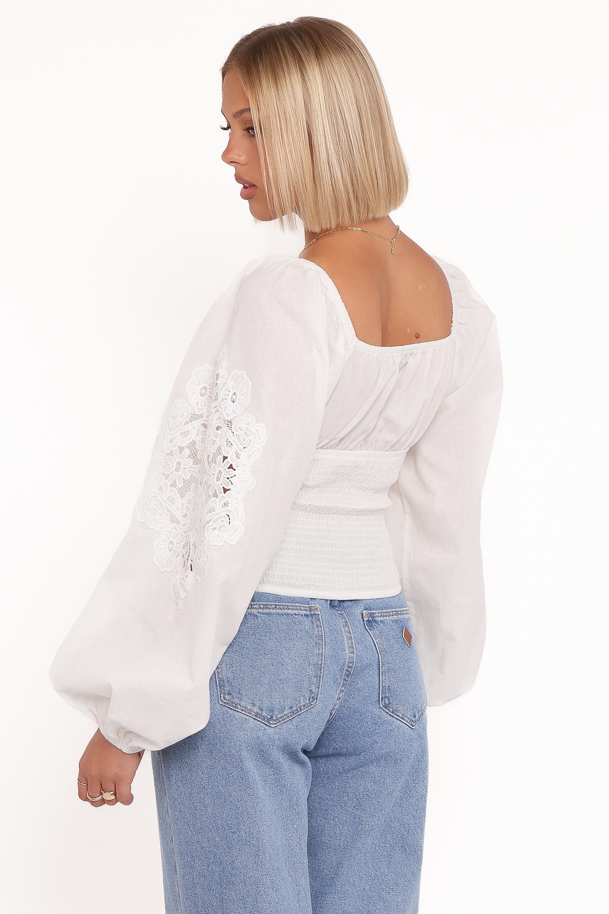 Mia | Elegant Versatile Long Sleeve Top