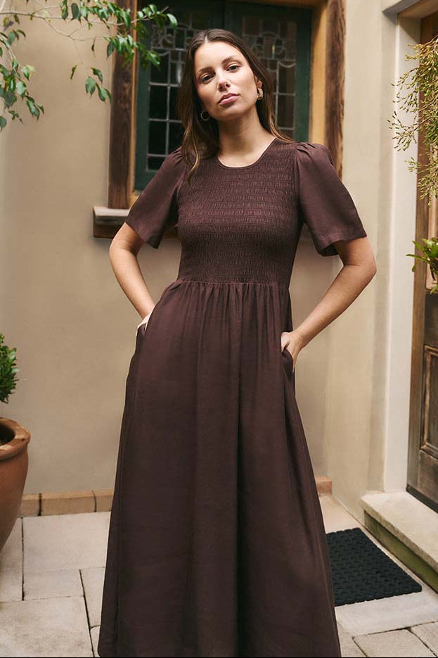 Mia | Relaxed Chocolate Midi Dress
