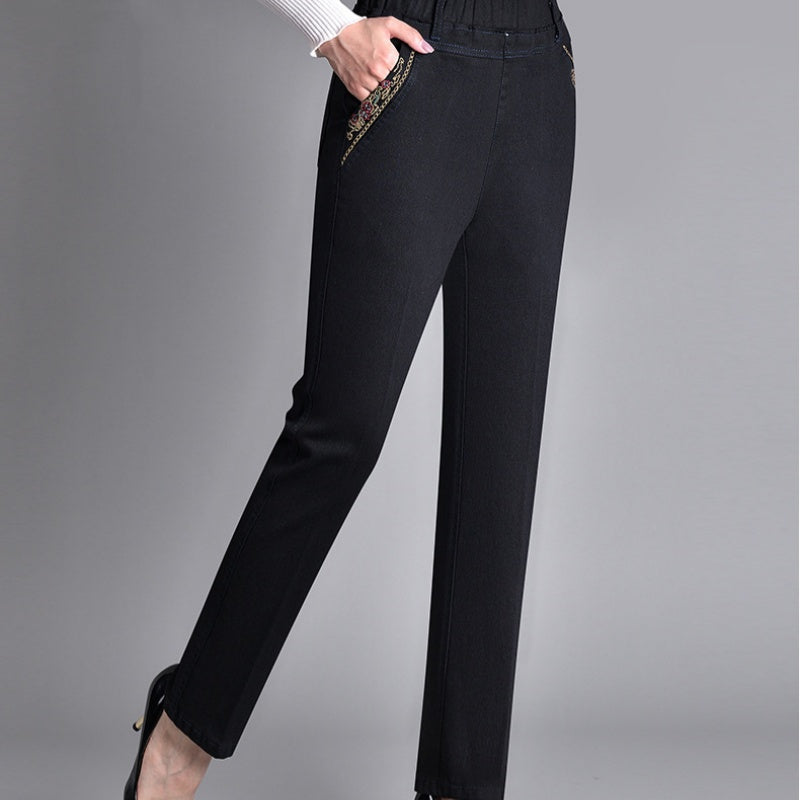 Mia | Stylish Elastic Waist Black Women's Jeans