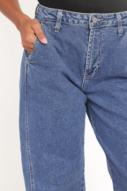 Mia | Stylish High Rise Barrel Jeans