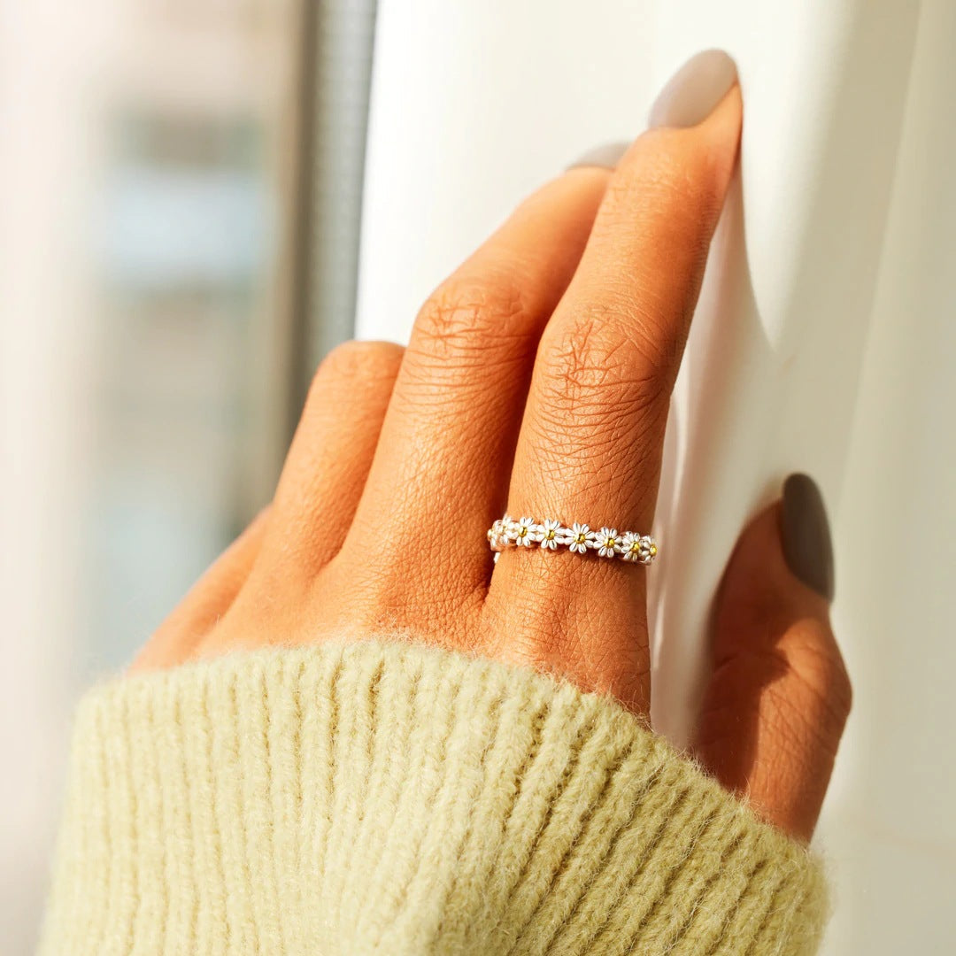 Elegant Handmade Beauty Ring