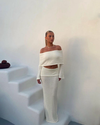 Olivia | Elegant Off-Shoulder Maxi Dress for Wedding Guests