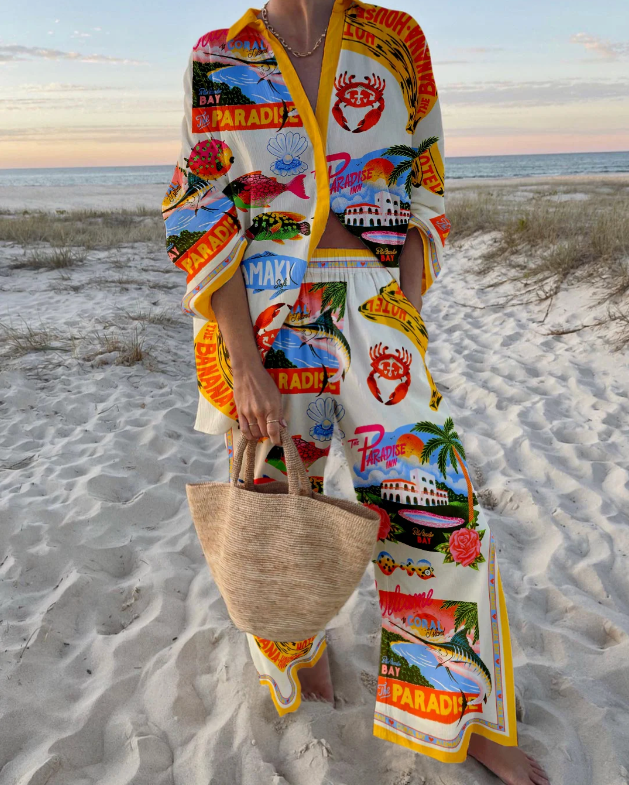 Olivia | Stylish Tropical Beach Set with Relaxed Fit Shirt and Wide-Leg Pants
