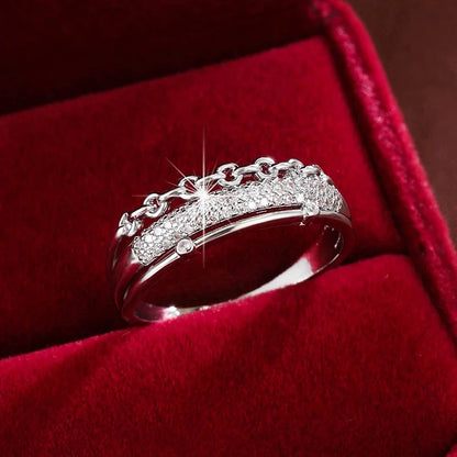Ivy | Elegant Pavé Ring