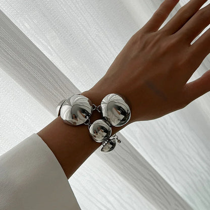 Xanthe | Elegant Orb Accessories Set