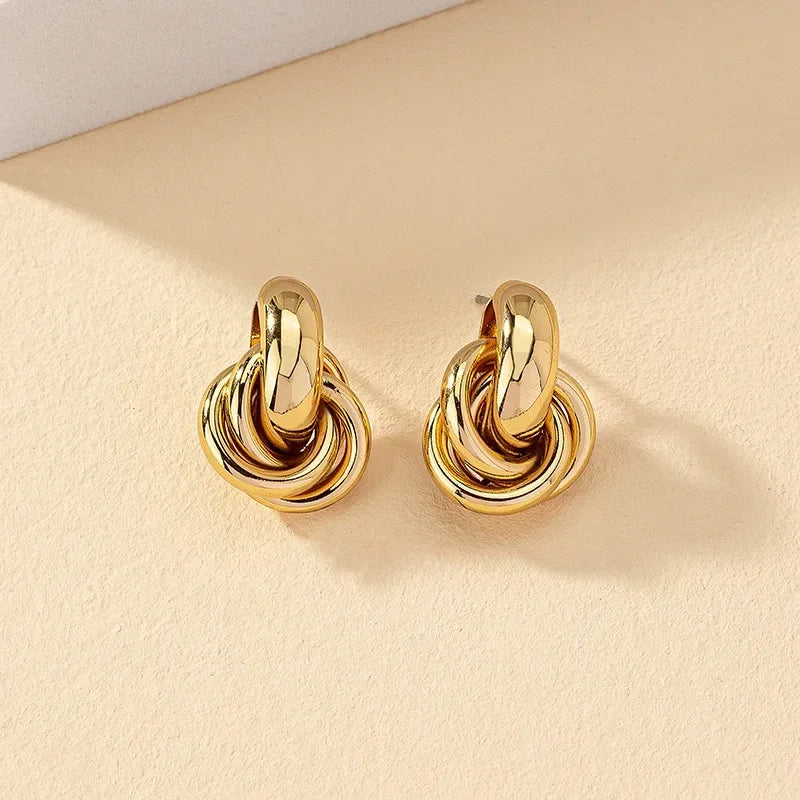 Sienna | Elegant Knot Earrings