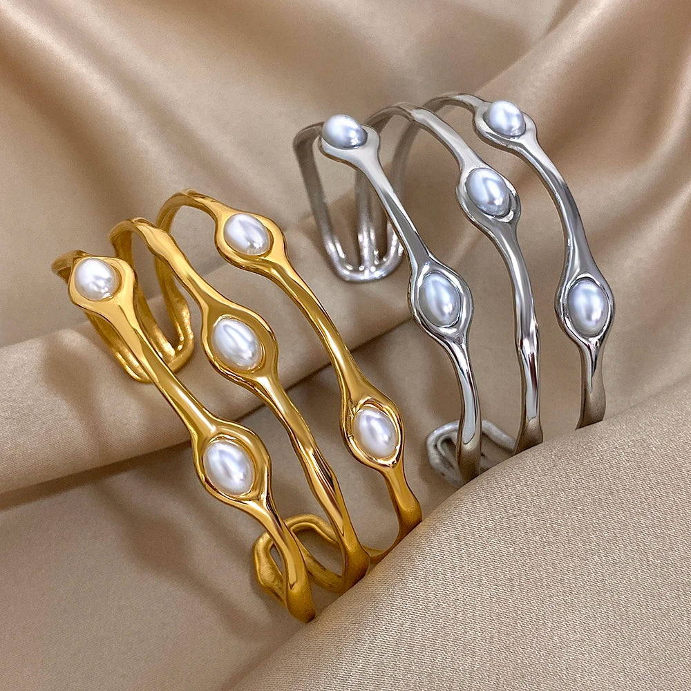 Perrine | Elegant Lustrous Bracelet