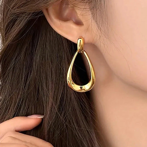 Ines | Elegant Drop Earrings