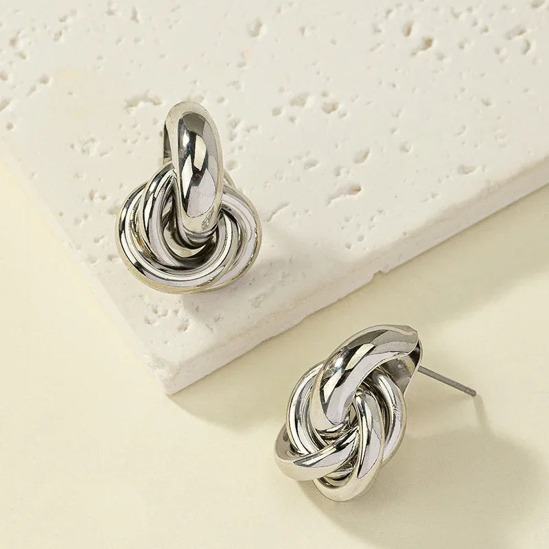 Sienna | Elegant Knot Earrings