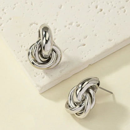 Sienna | Elegant Knot Earrings