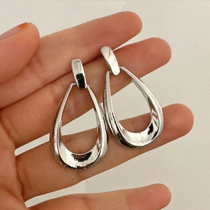 Ines | Elegant Drop Earrings