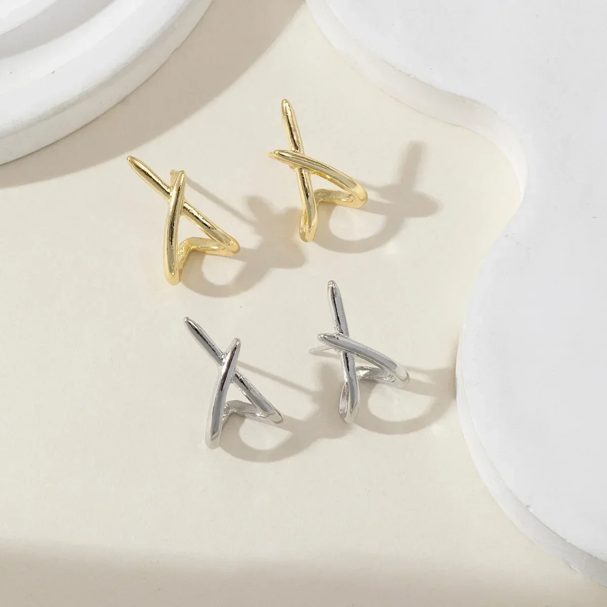 Guinevere | Elegant Axis Earrings
