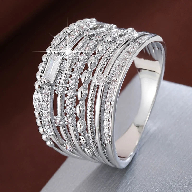 Petra | Elegant Cascade Ring