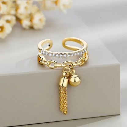Lavinia | Elegant Cascade Ring