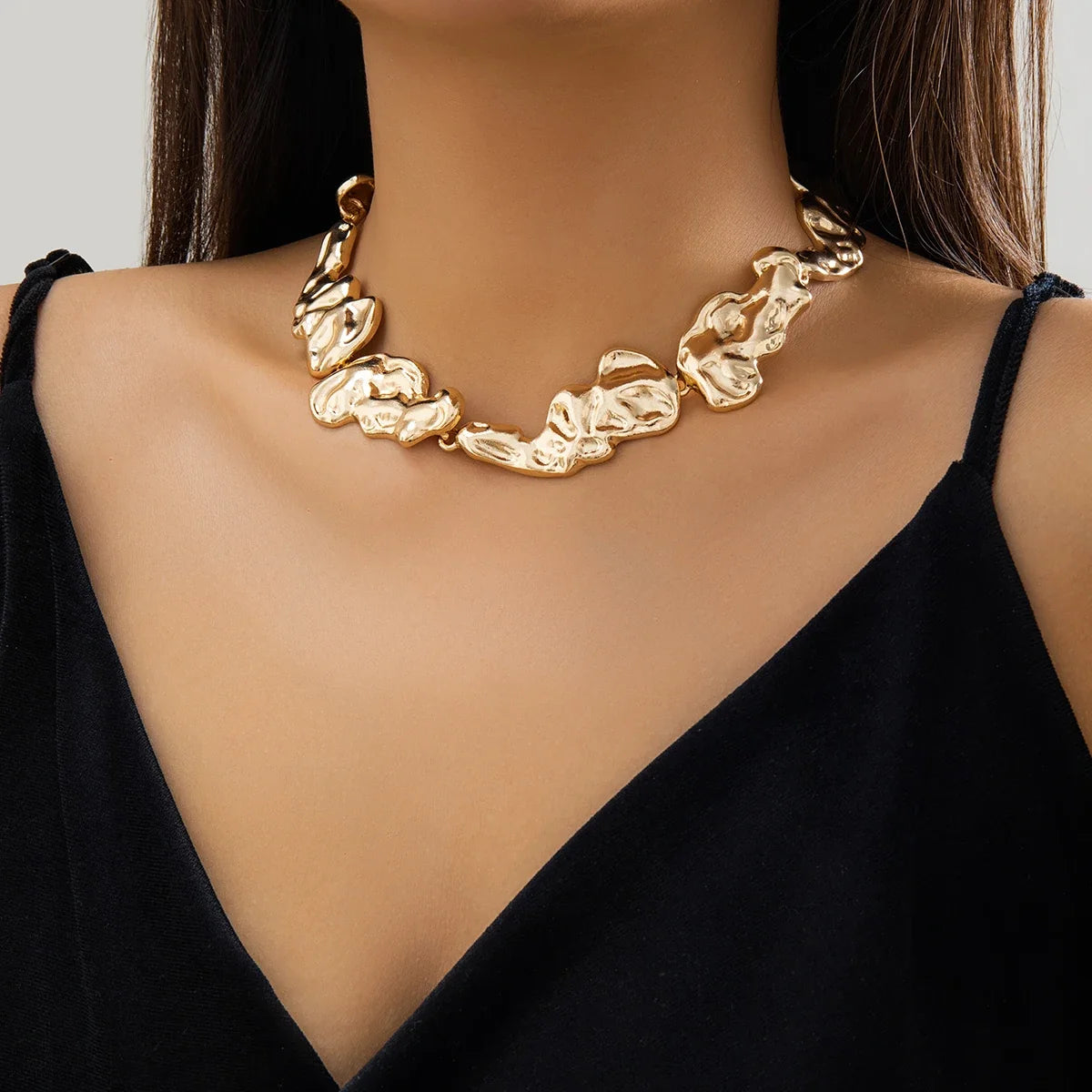 Fernanda | Elegant Aurora Necklace