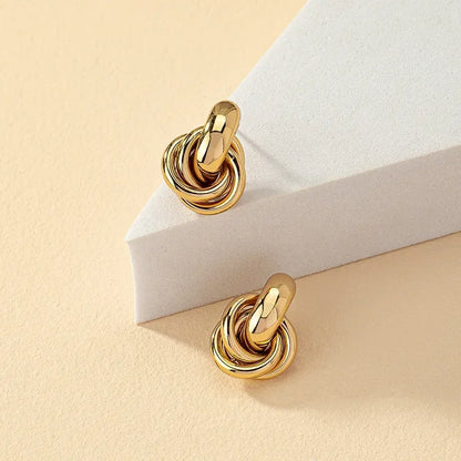 Sienna | Elegant Knot Earrings