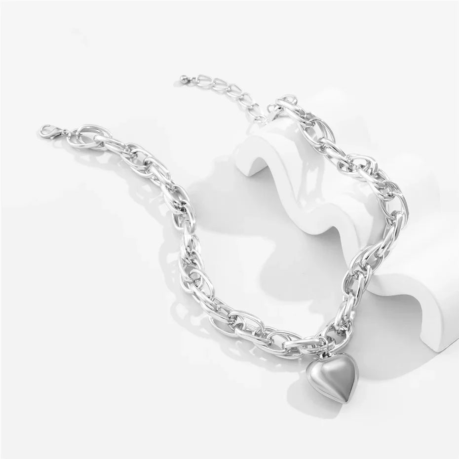 Thea | Elegant Charm Necklace